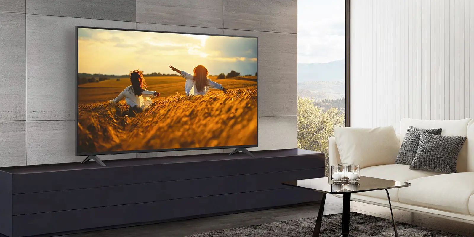 LG UK660H with IPTV — Pro:Centric hotel mode and centralized channel management